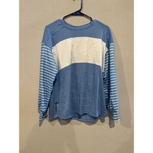 Dokotoo Women's Size Small Long Sleeve Crew Neck Top Multicolor‎ NWOT